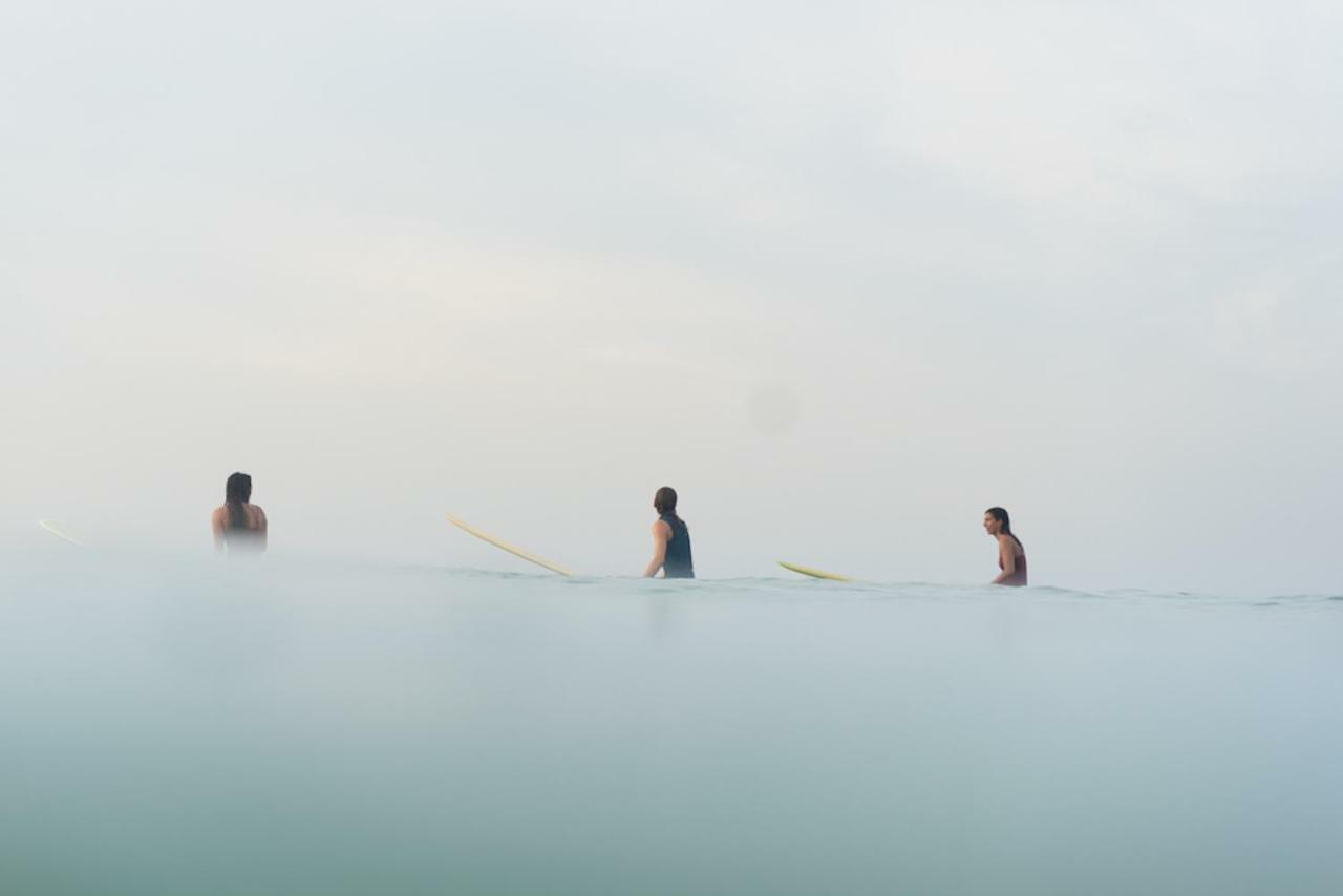 Layback Boutique Surf & Yoga Camp Sri Lanka Pansiyon Weligama Dış mekan fotoğraf